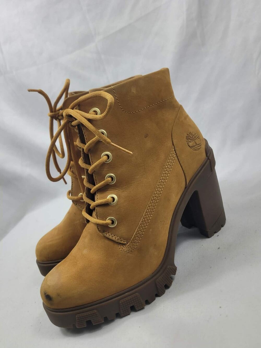 Timberland Lana Point Lace-Up Wheat Brown Nubuck Size 7.5 Wedge Boots